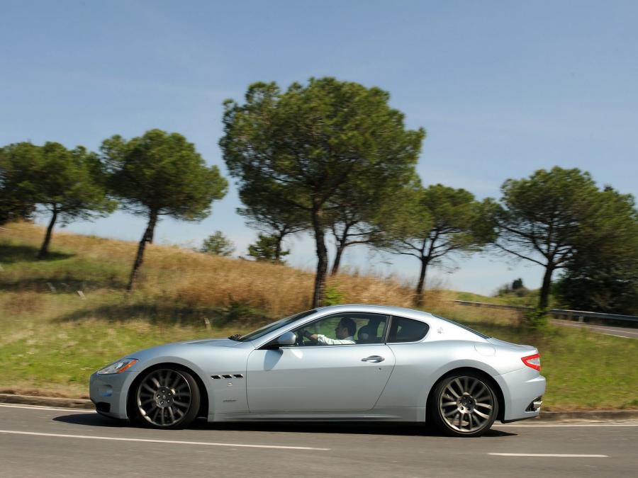  Maserati GranTurismo S Automatic 2009 года  (фото 75 из 86)